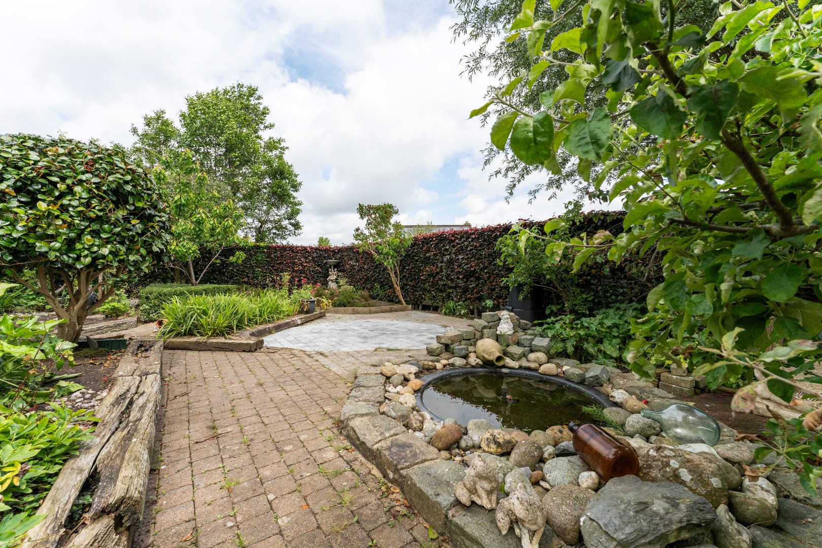 Stijlvolle  villa op mooi hoekperceel (751 m&#178;), Torhout 