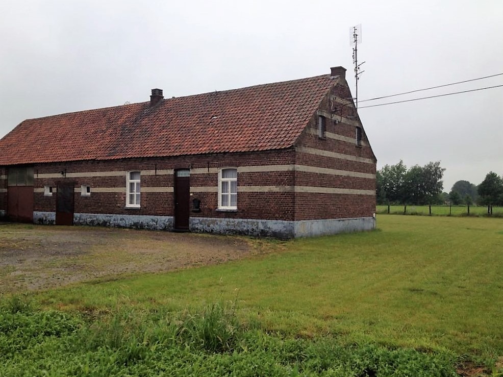 Te renoveren boerderij op ca. 1,15ha te Meeuwen 