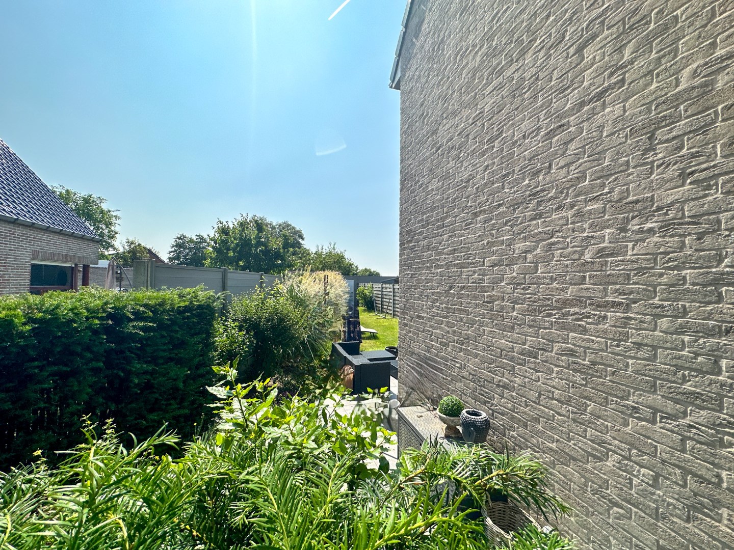 Perfect uitgeruste energiezuinige woning met 4 slpk, tuin en garage, Torhout 