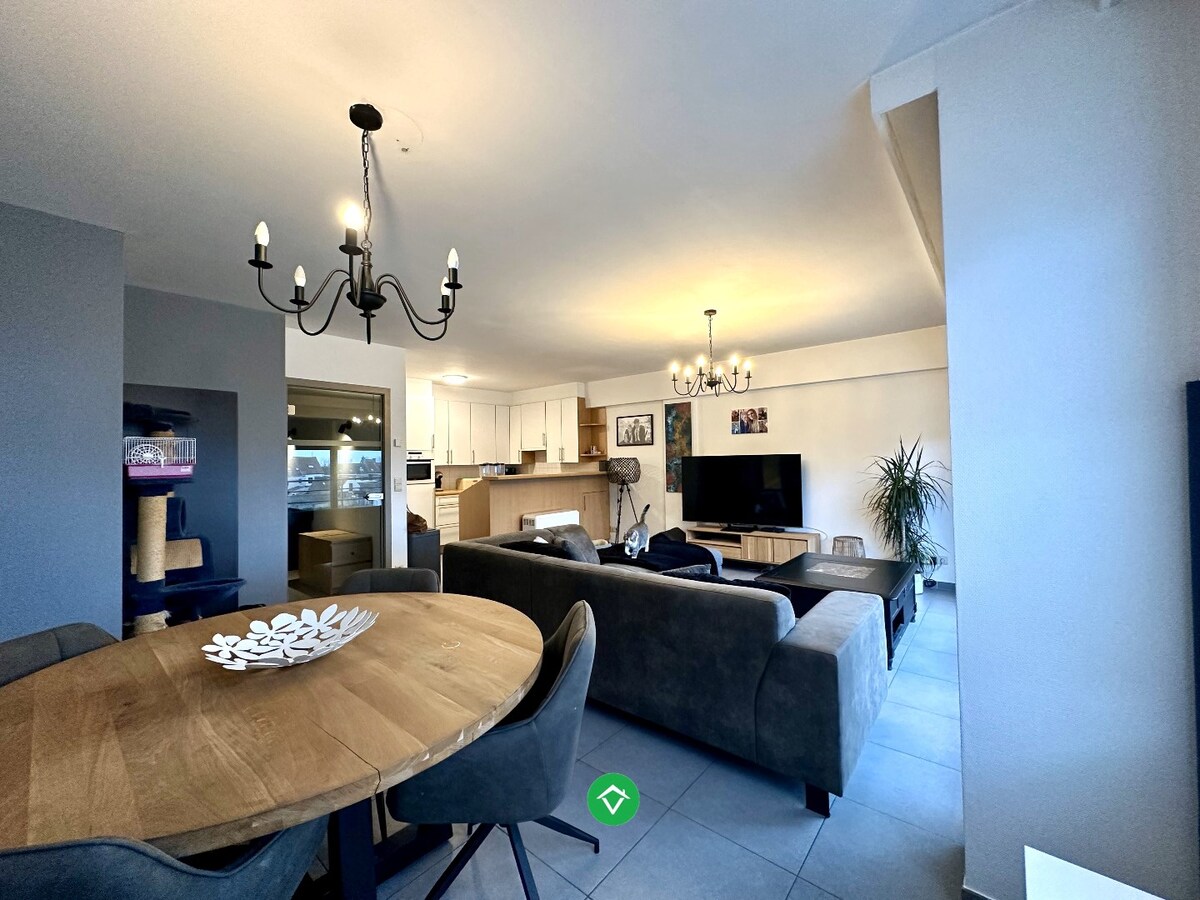 Recent tweeslaapkamerappartement te huur in hartje Middelkerke 