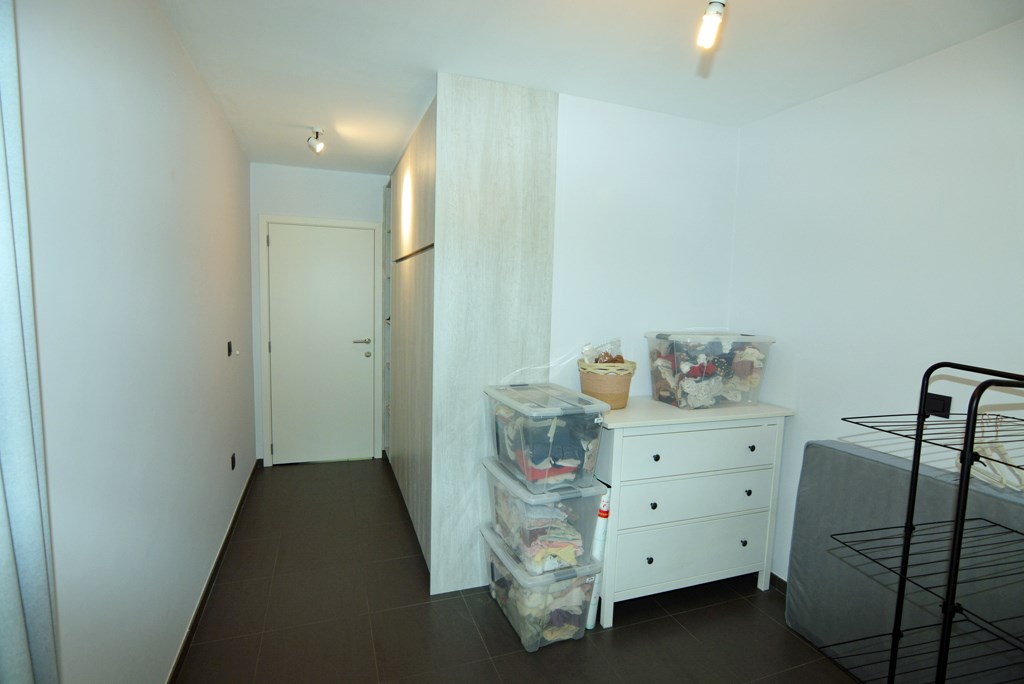 Moderne, energiezuinige woning met 4 slpks op 7a 7ca. 