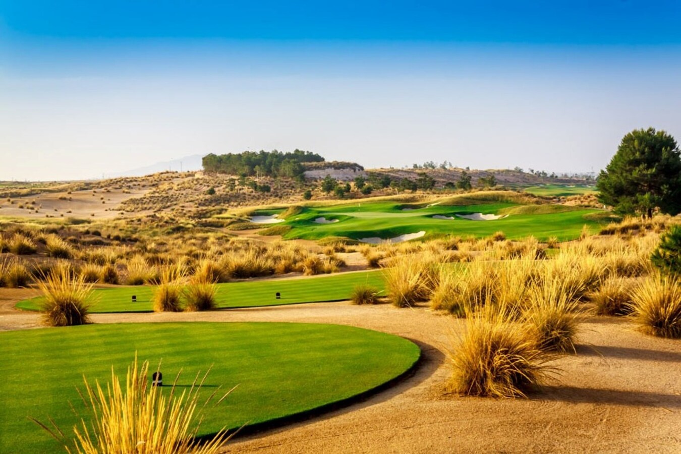 Nieuwbouwappartementen, bungalows en villa&#39;s in Condado de Alhama Golf Resort, Murcia 
