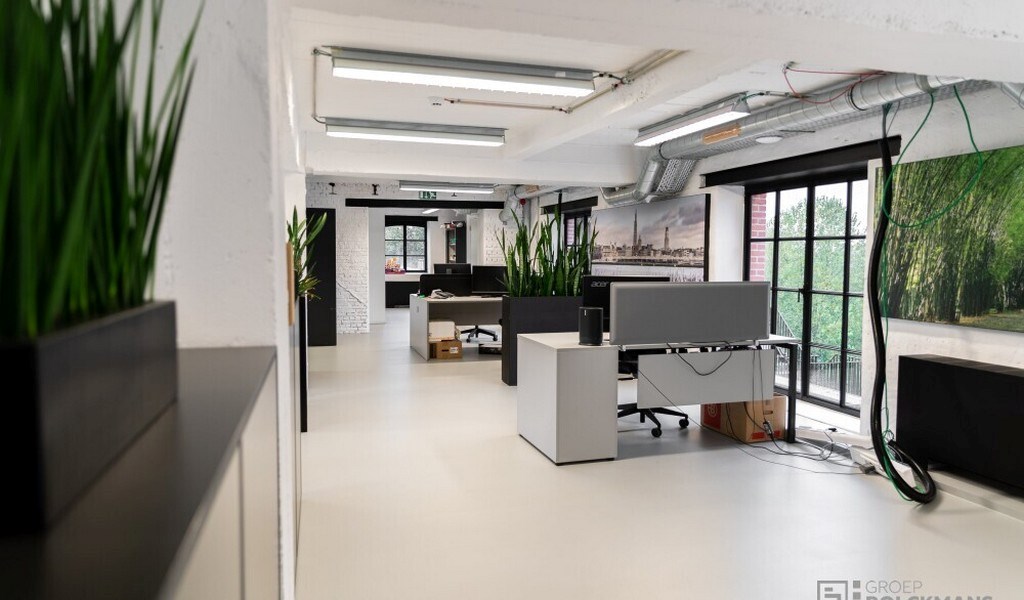 Loftkantoor met prachtig zicht te huur in Brecht