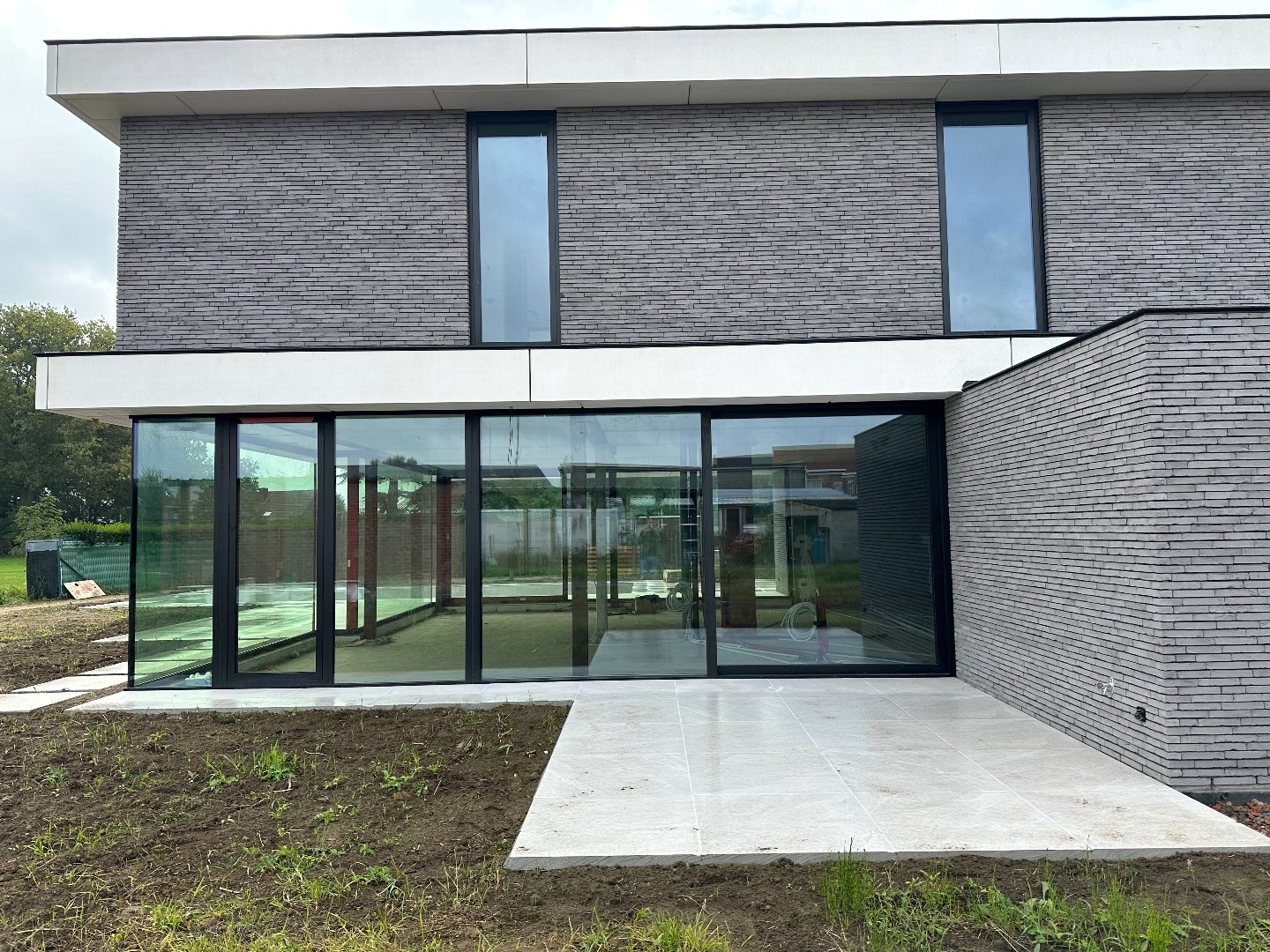 Moderne villa in groene omgeving te Desselgem 