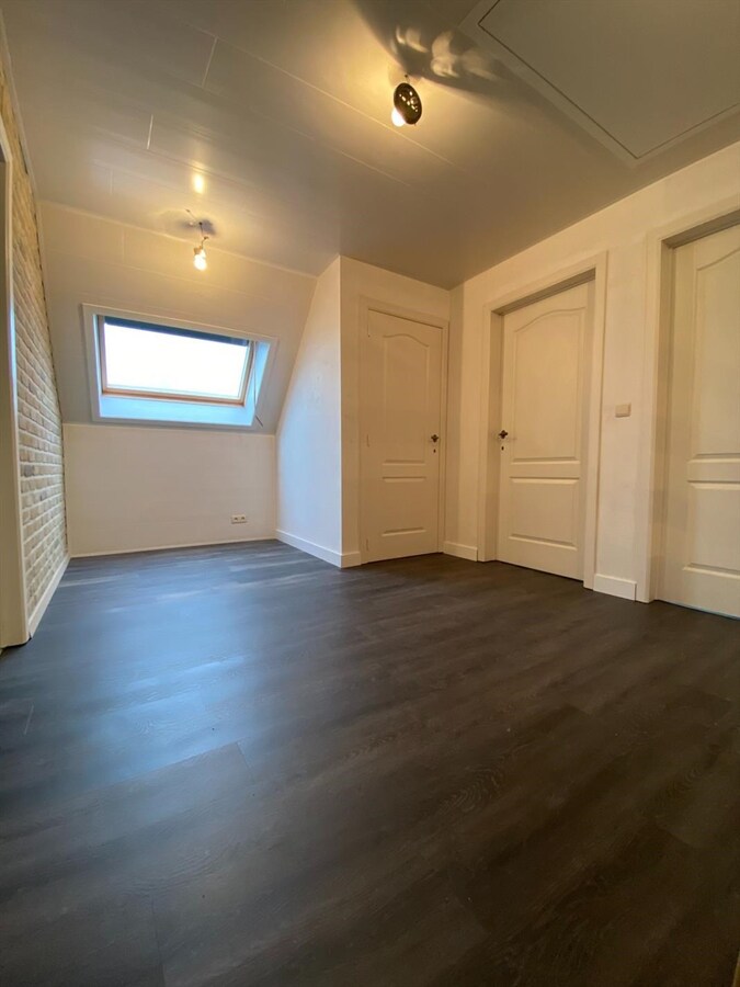 Woning met loods te Kortemark 