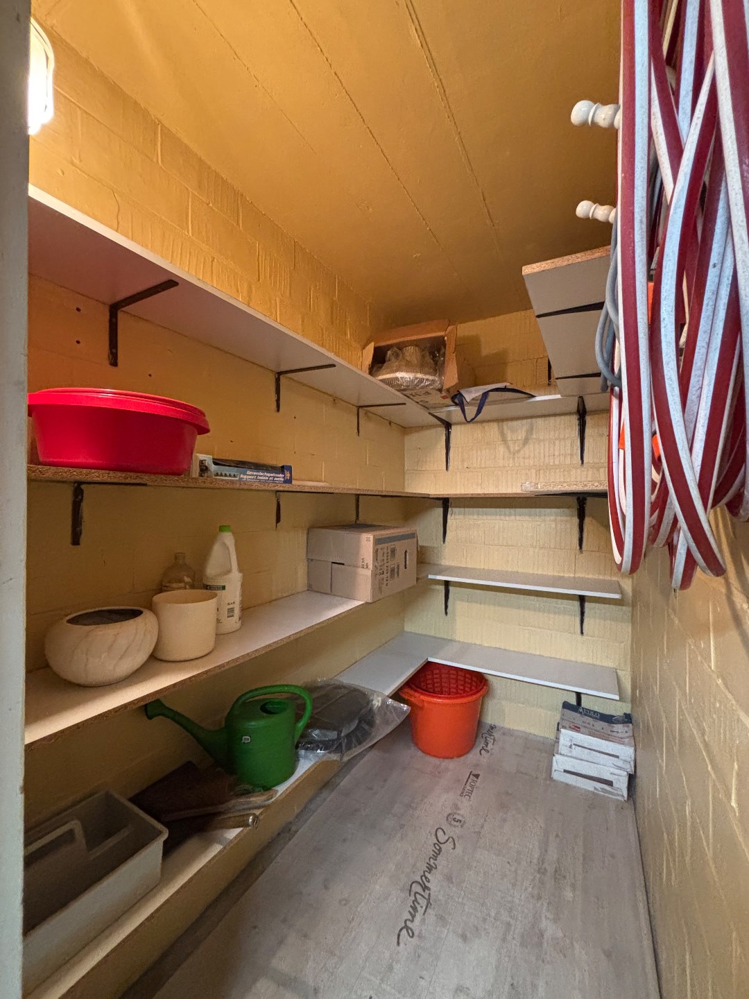 Energiezuinig 2 slpk. appartement met garage nabij het centrum van Leopoldsburg 