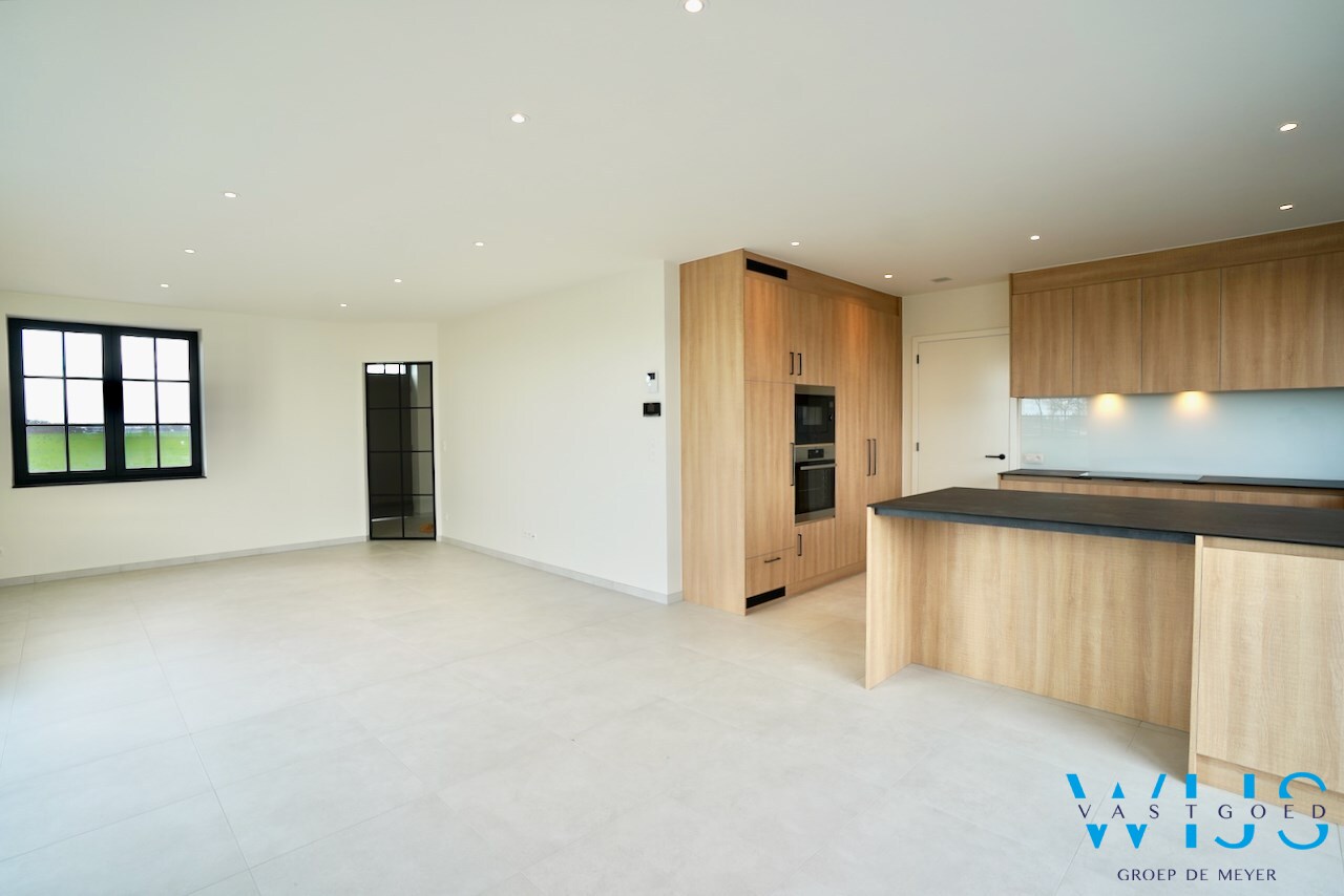 Zeer ruime nieuwbouw op 510m&#178; te ASSENEDE/BASSEVELDE! 