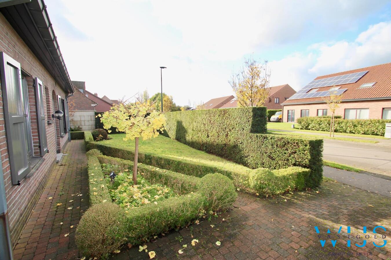 Volwaardig woonhuis met zongerichte tuin op absolute toplocatie in Ertvelde! 