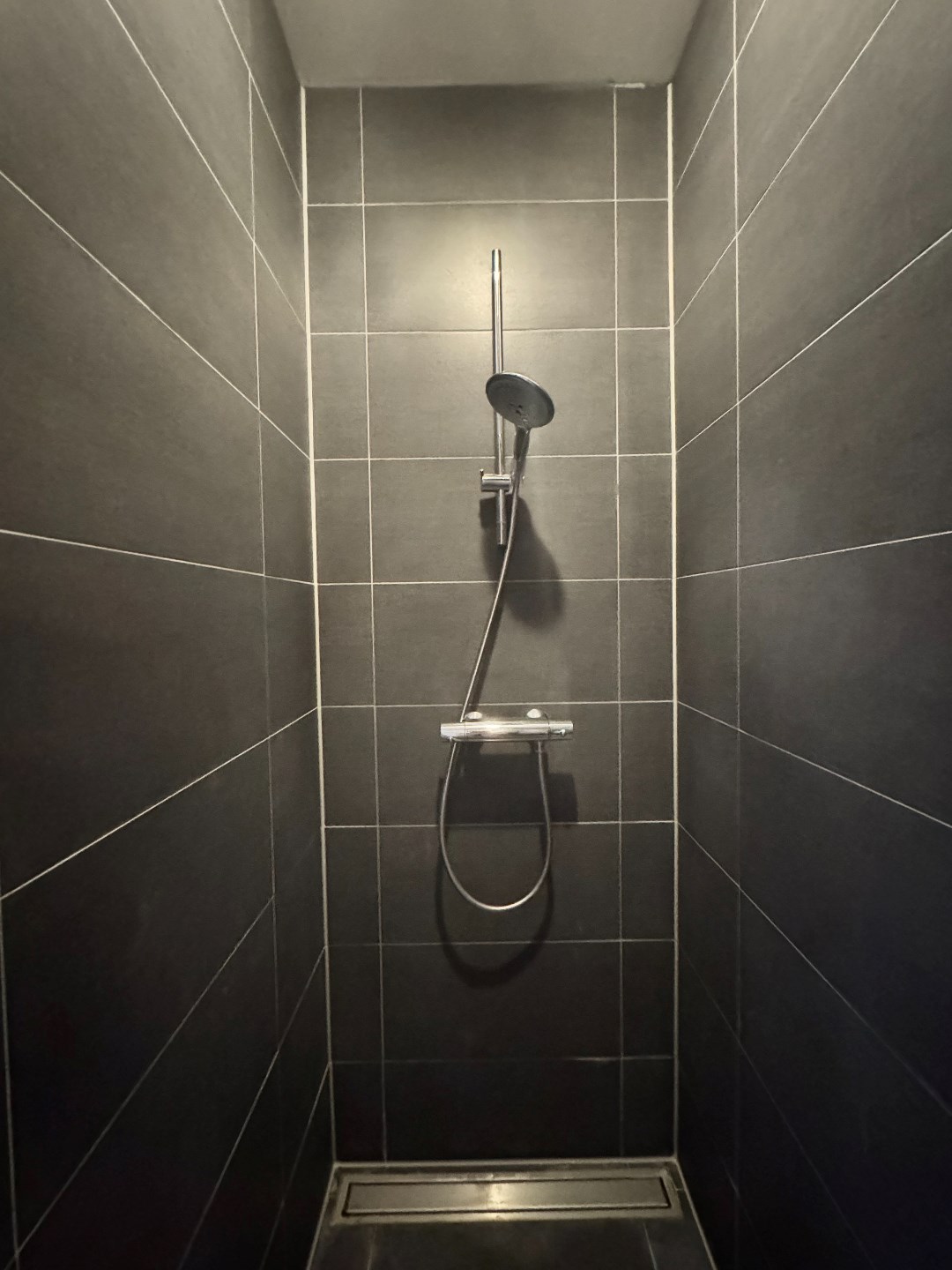 Ruim appartement met ondergrondse garage te koop in hartje Zulte 