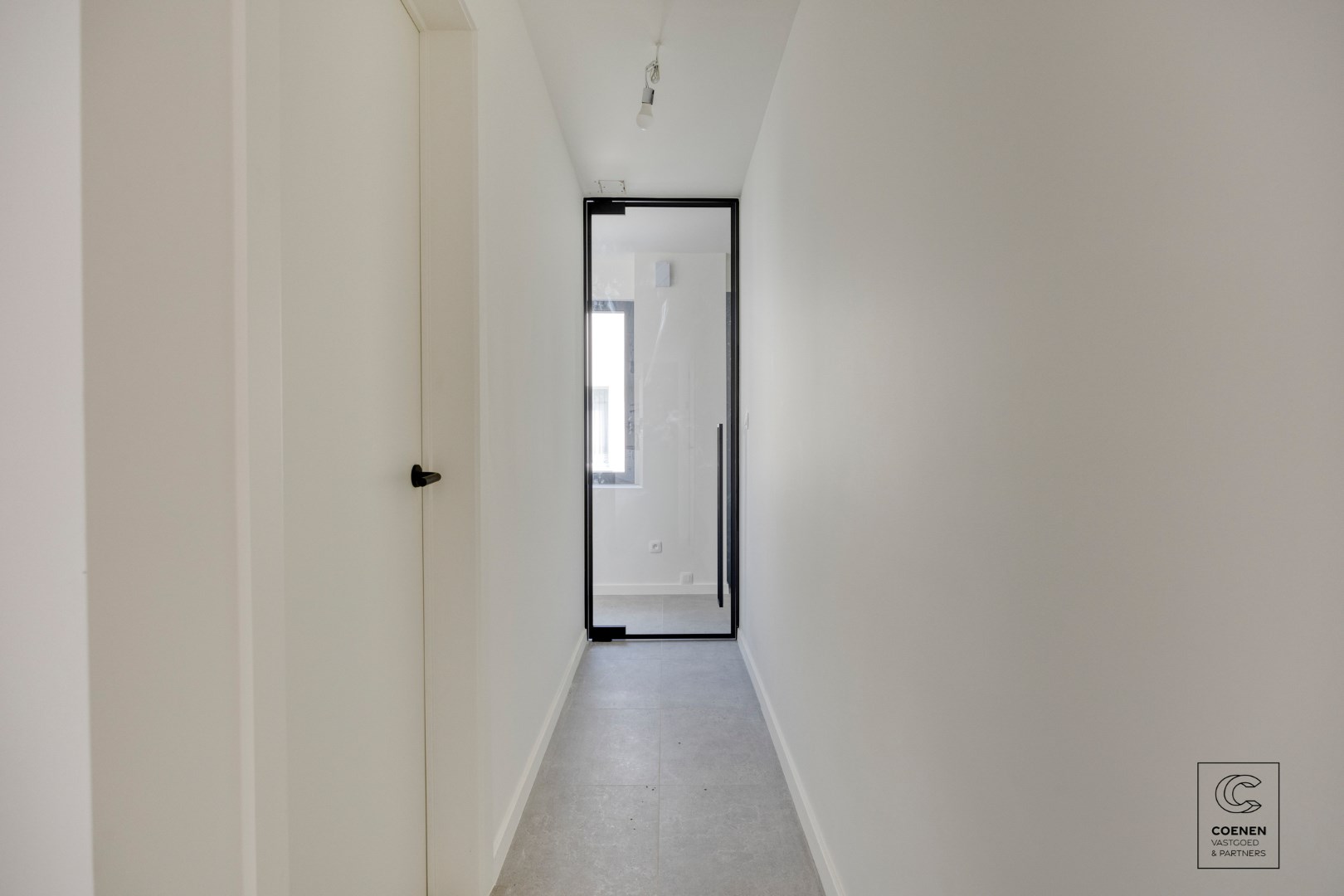 Charmant, volledig gerenoveerde woning met 2 slaapkamers te Turnhout! 