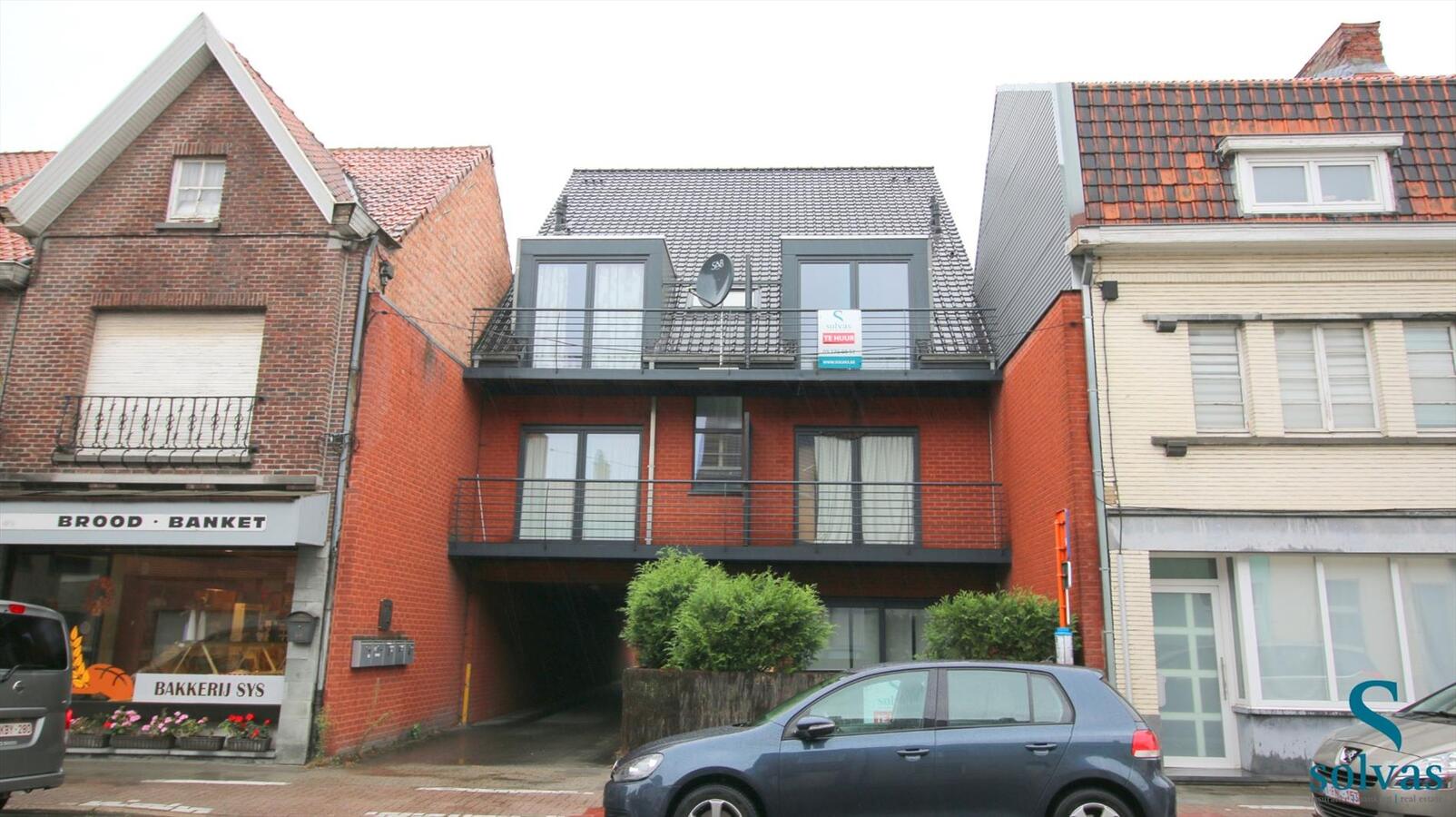 Verzorgd duplexappartement te Eeklo! 