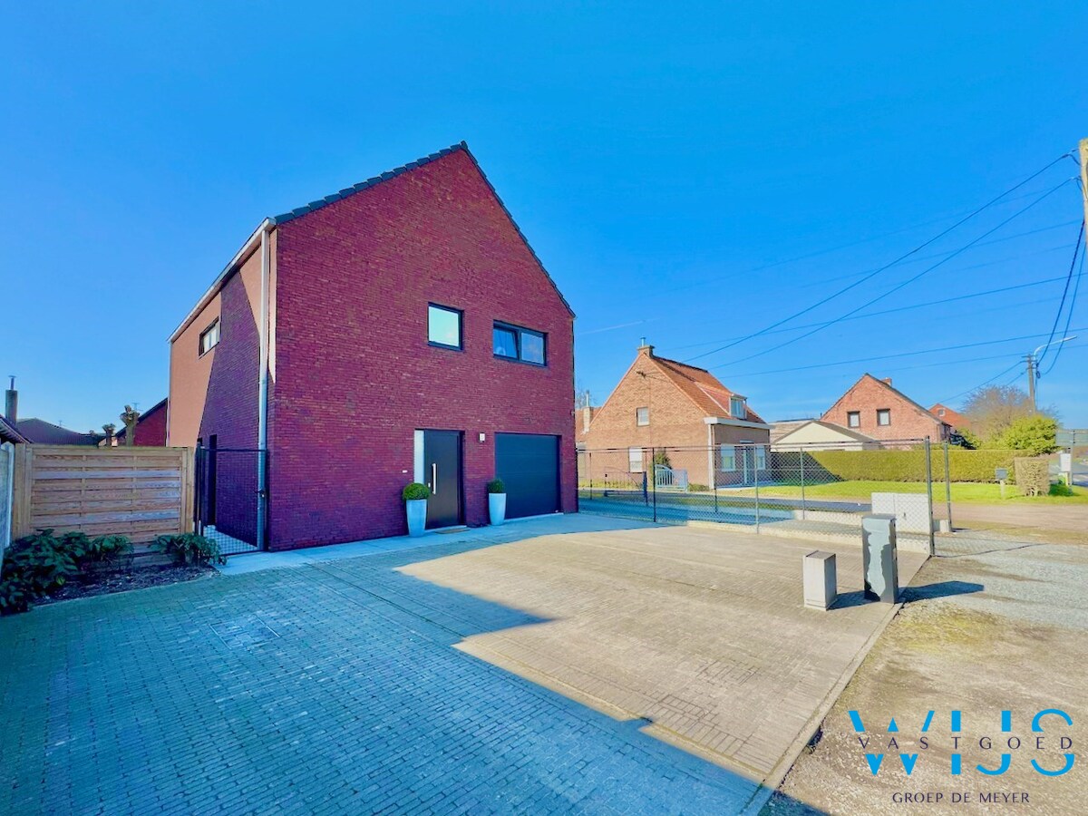 Recent woonhuis met LOODS te WIPPELGEM/ EVERGEM ! 