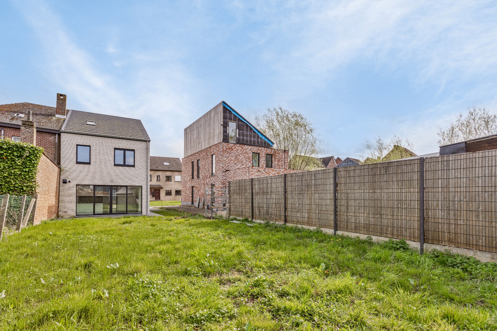 Nieuwbouwwoning te koop Appelterre met 4 slpk en tuin 