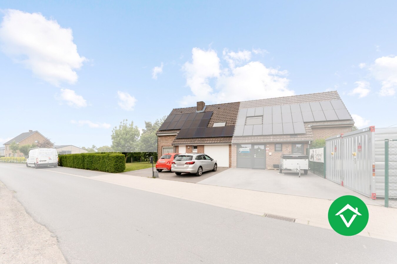 Instapklare woning met 3 slaapkamers en groene tuin te Koekelare 