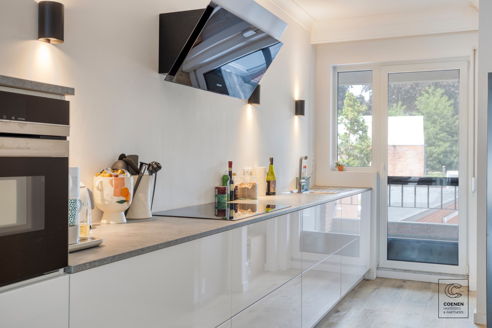 Prachtig appartement van 102 m&#178; met twee slaapkamers te centrum Schilde! 