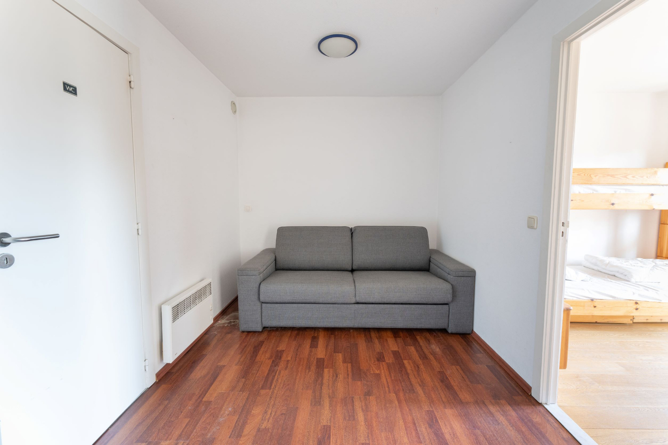 Ruim appartement op de Zeedijk van Oostduinkerke in de Res. Plaza I! 