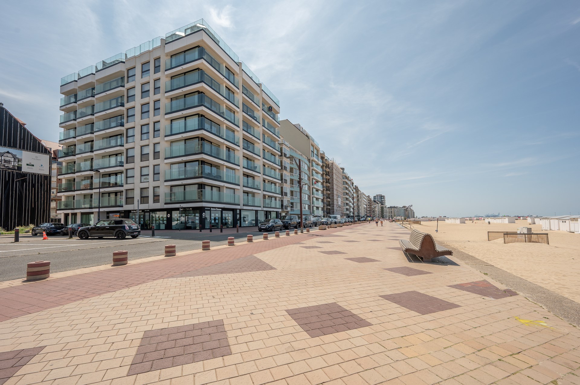 Luxueus gerenoveerd appartement met zeezicht in het Zoute. 