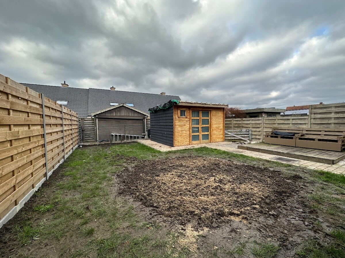 Energiezuinige woning met 3 slaapkamers en garage te Houthulst 