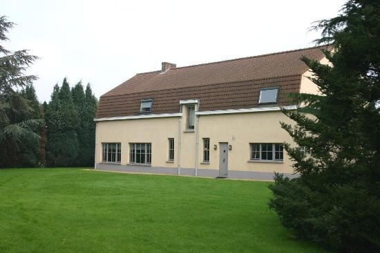 Woning met stalgebouw op 1,8ha te Maldegem (O-Vl) 