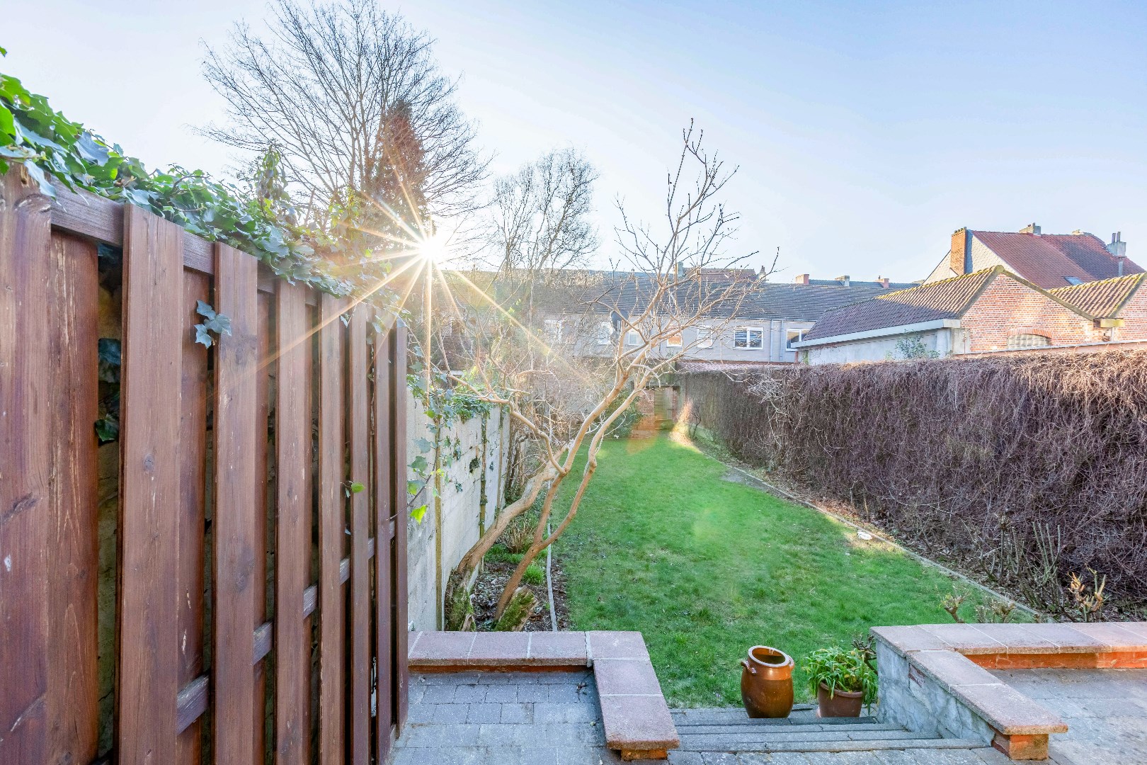 Herenhuis met tuin en terras te Gent 