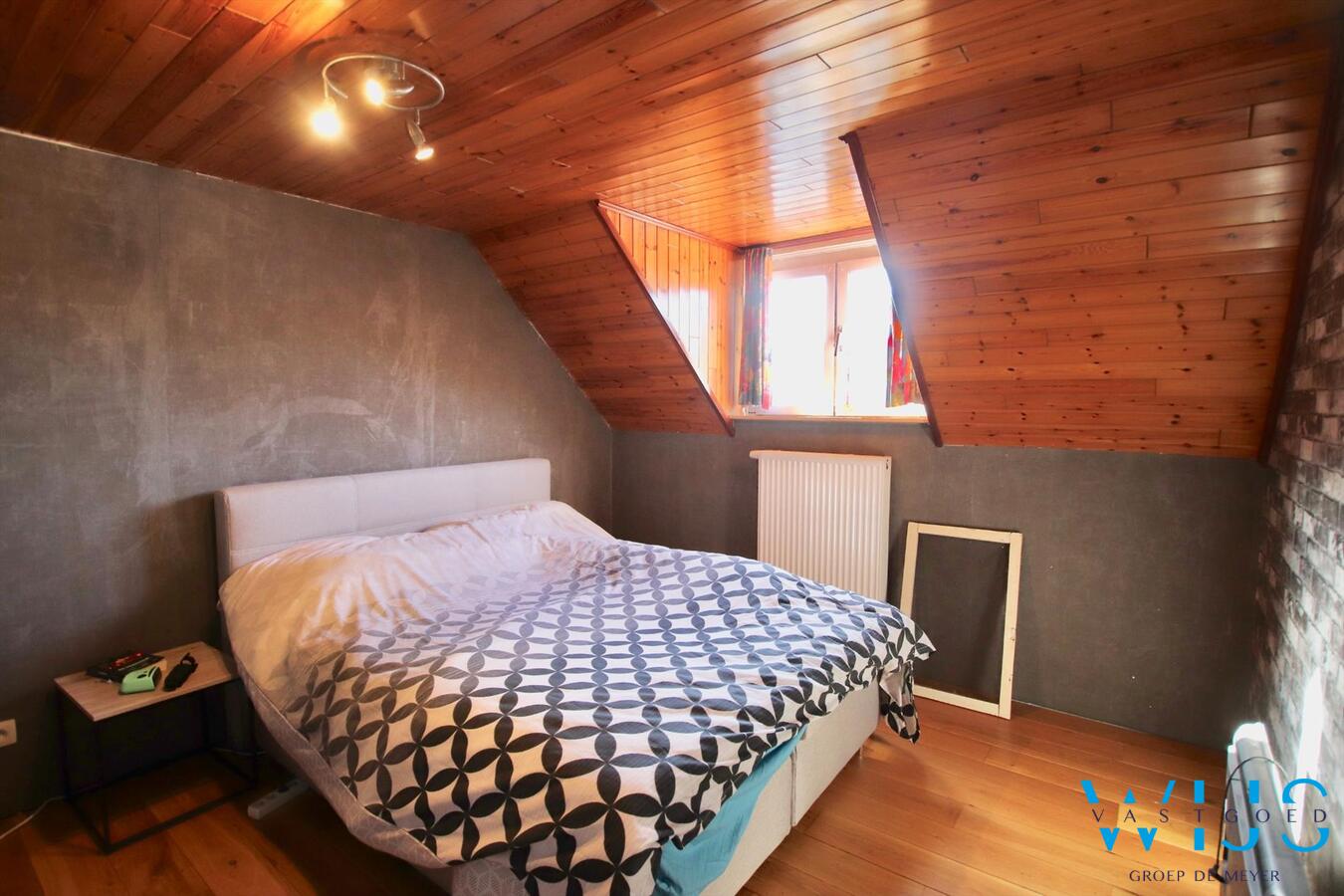 Gerenoveerd woonhuis op toplocatie in Zelzate! 
