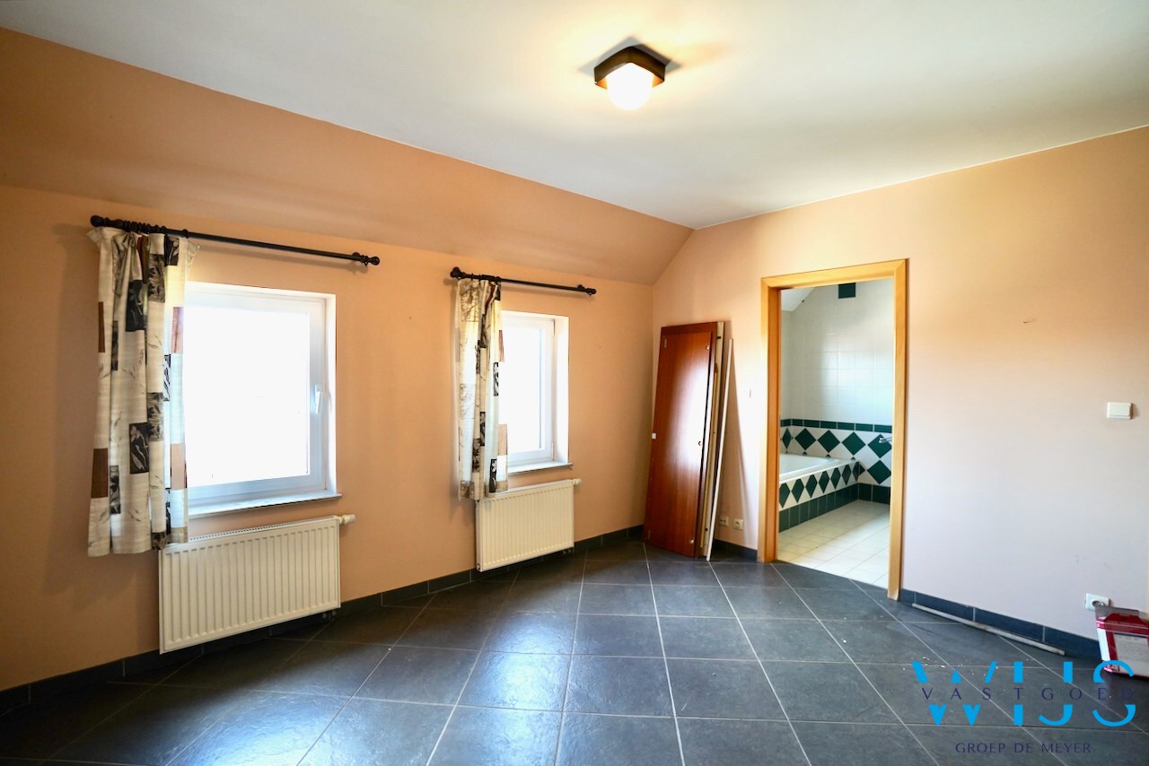 Tof 2 slaapkamer appartement in centrum ERTVELDE ! 