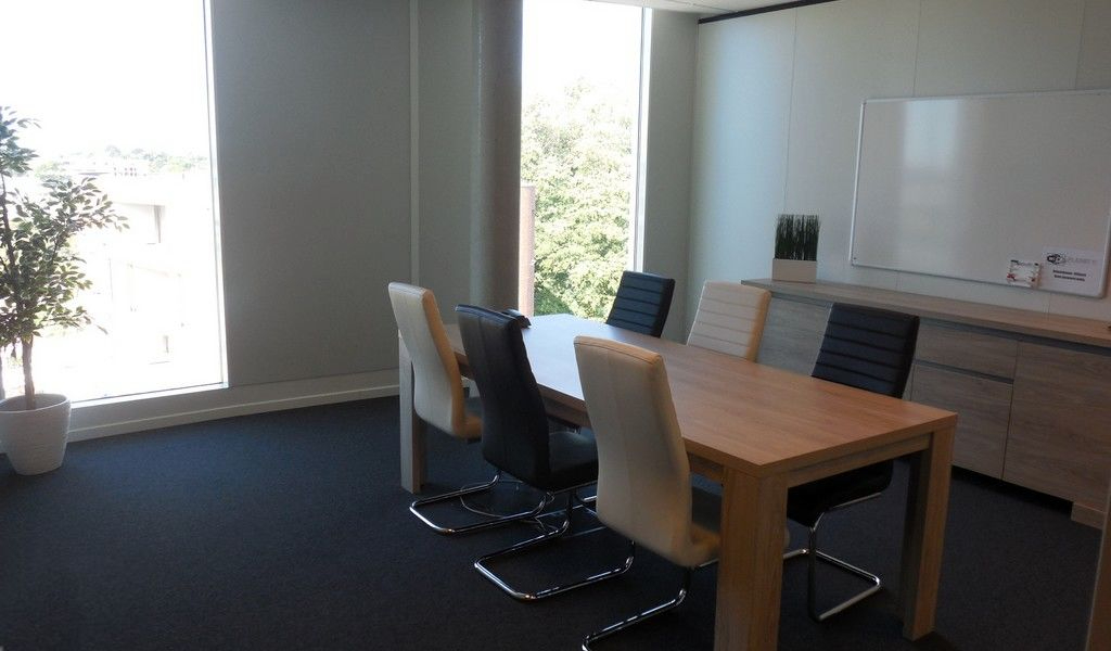 Full-service kantoren in Planet Business Center aan The Loop in Gent