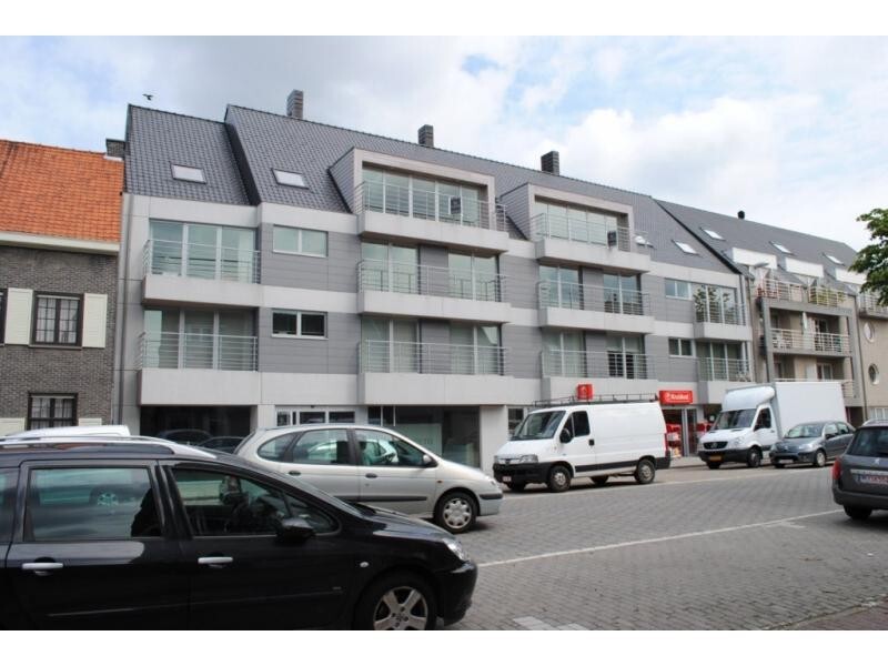 Nieuwbouw dakapp. in centrum Waarschoot 