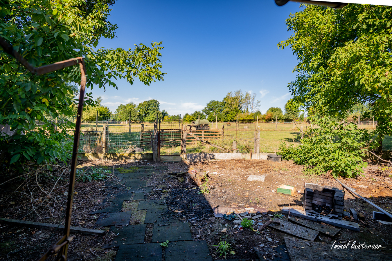 Te renoveren landelijke woning met aanhorigheden en weiland op ca. 1,2ha te Kersbeek-Miskom (Kortenaken; Vlaams-Brabant) 