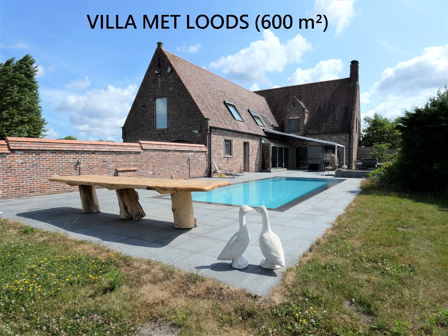 Villa met loods (+/- 600 m&#178;) op groot perceel, Ruddervoorde (Waardamme) 