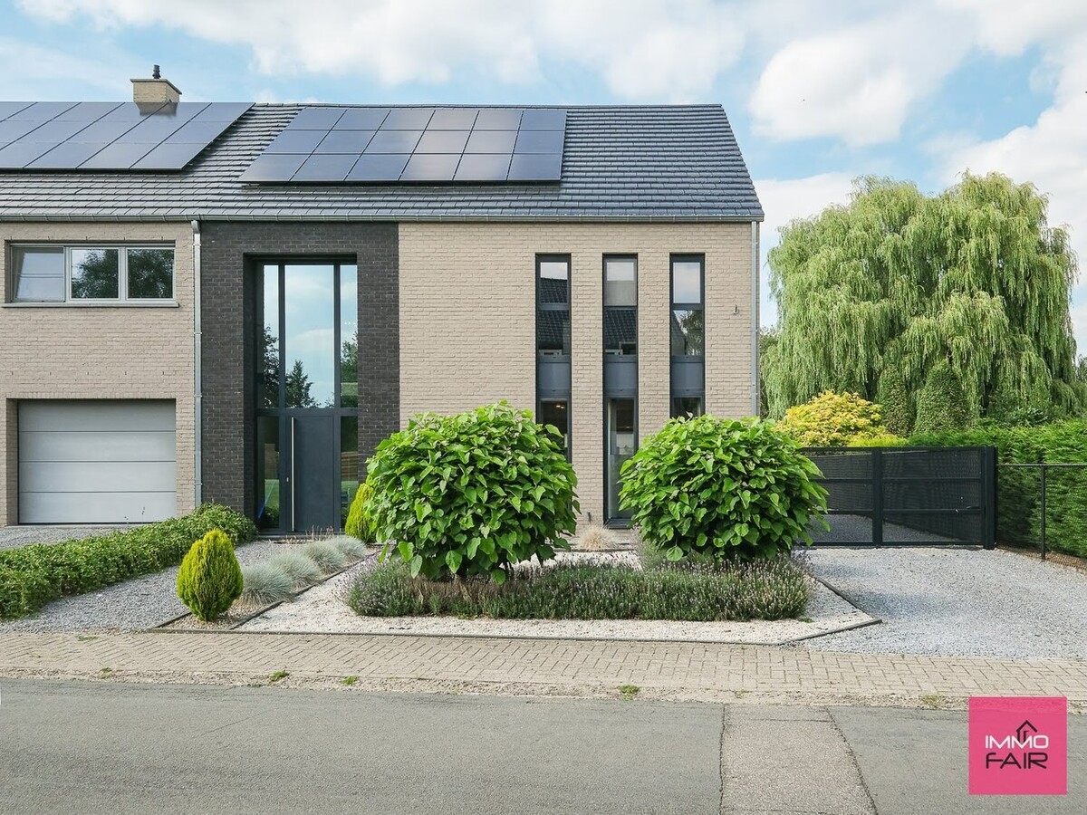 Luxueuze, energiezuinige woning op perceel van 1040 m&#178; 