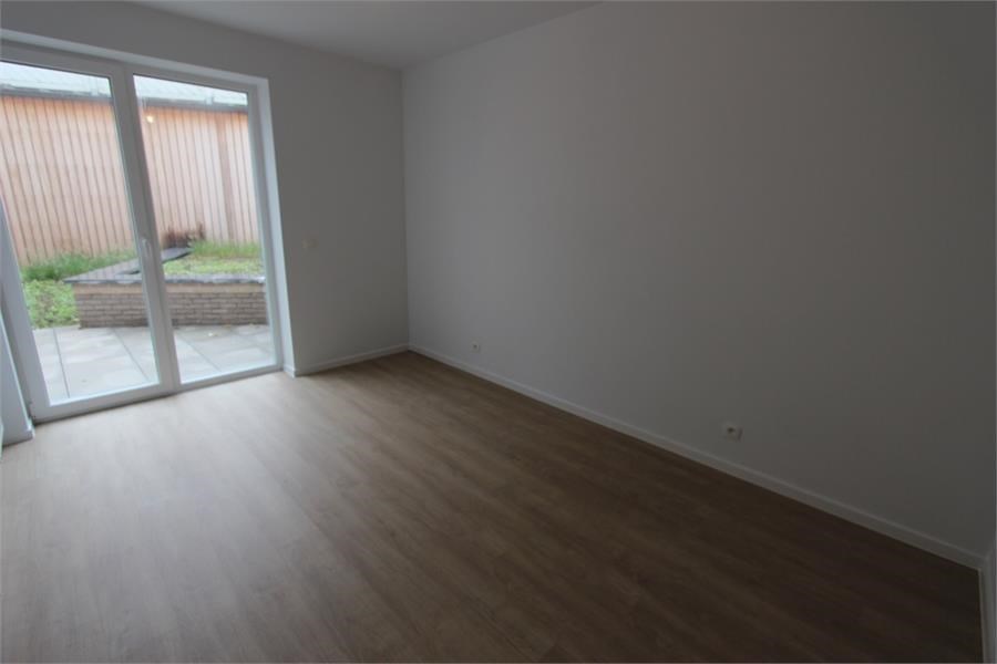 Appartement au rez-de-chauss&#233;e avec 1 chambre et terrasse, &#224; proximit&#233; du centre commercial de Knokke. 