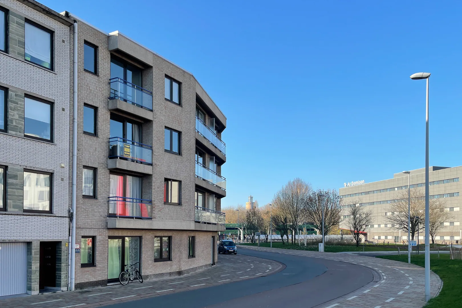 Appartement met 2 slaapkamers tegenover AZ Damiaan in Oostende