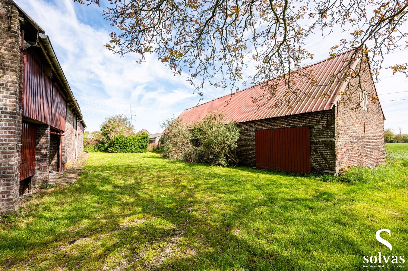 Prachtige hoeve op ruim perceel te Oostwinkel 