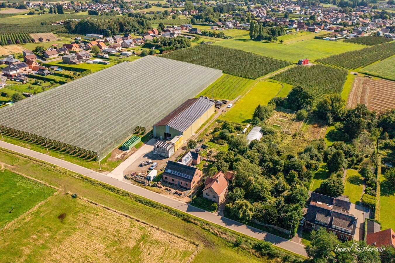 Bouwgrond met loods op ca. 54 are te Herk-de-Stad 