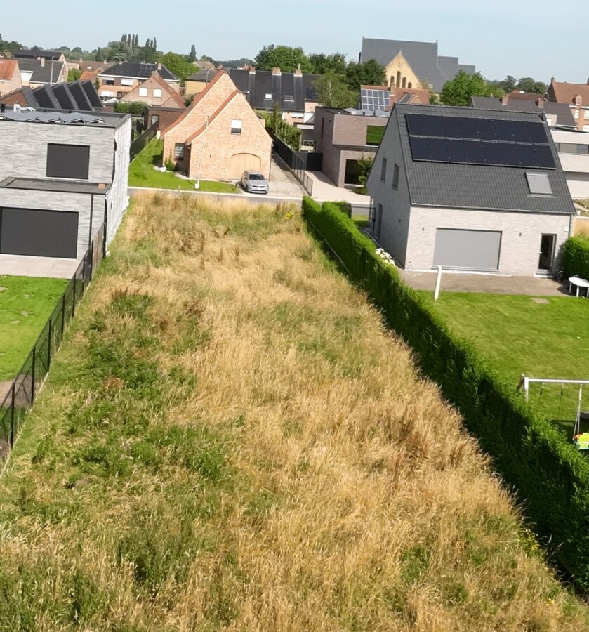 Stuk bouwgrond voor halfopen bebouwing te Koekelare 