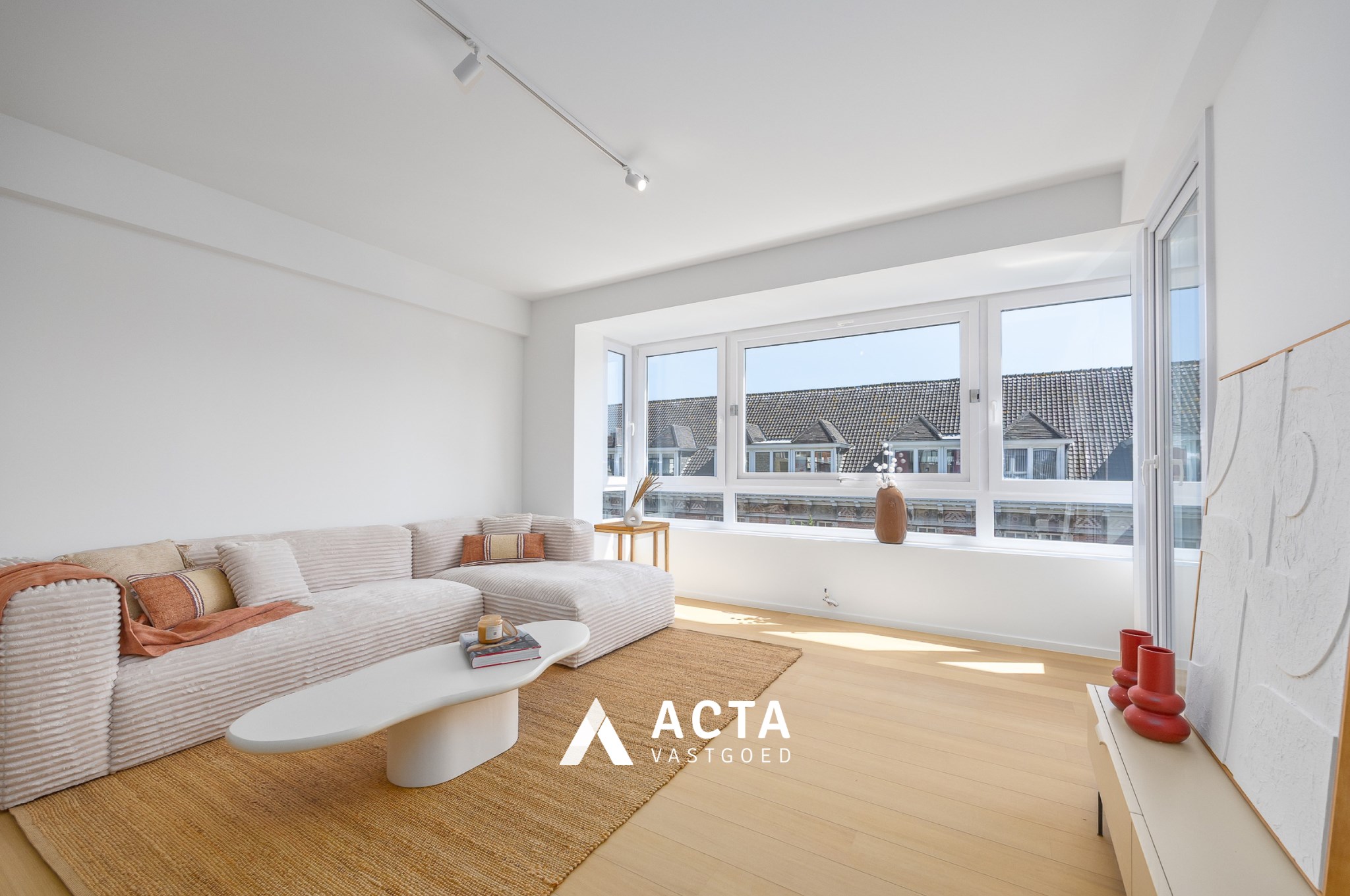 Gerenoveerd appartement op de zesde verdieping aan het Leopold I Plein 