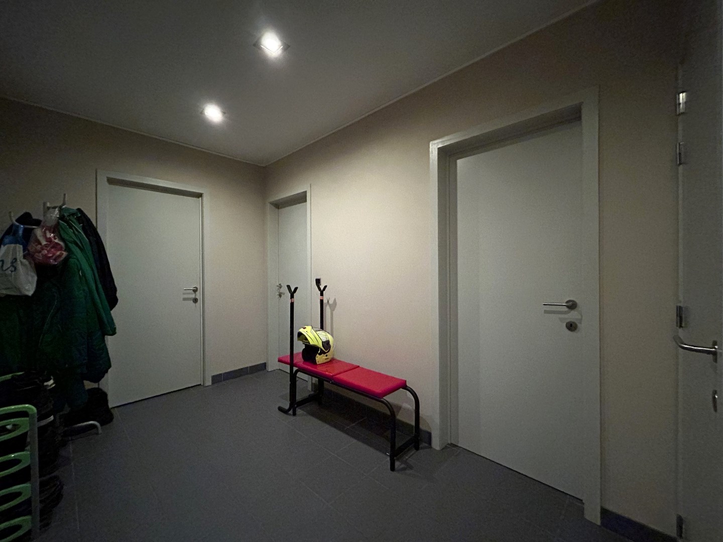 Instapklaar appartement met 2 slaapkamers gelegen te Geel 
