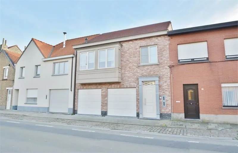 Prachtig afgewerkte duplex die het gevoel biedt in een woning te vertoeven, vlakbij het centrum 