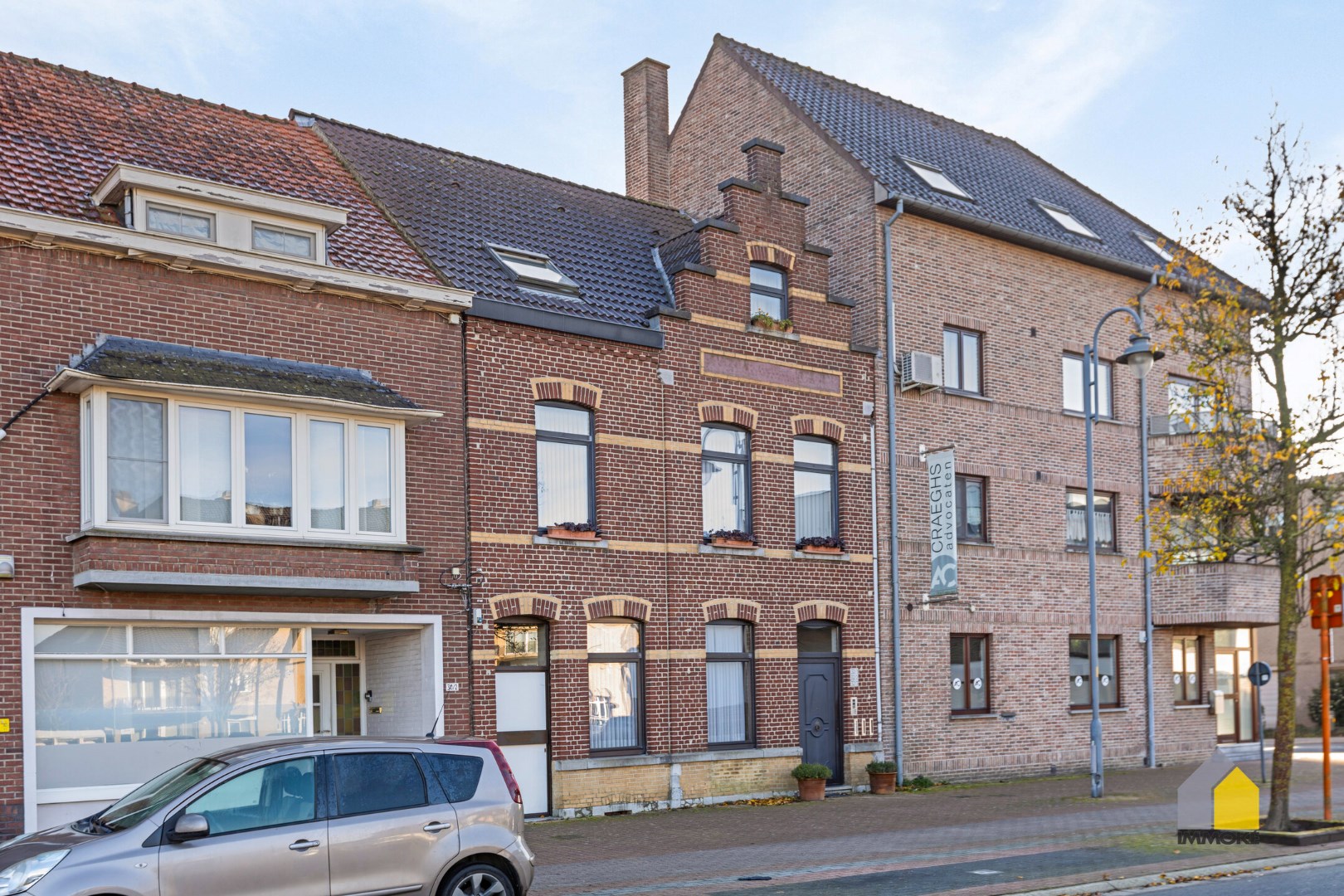 Gelijkvloers appartement (89 m&#178;) met 2 slaapkamers, stadstuintje en kelderberging. 