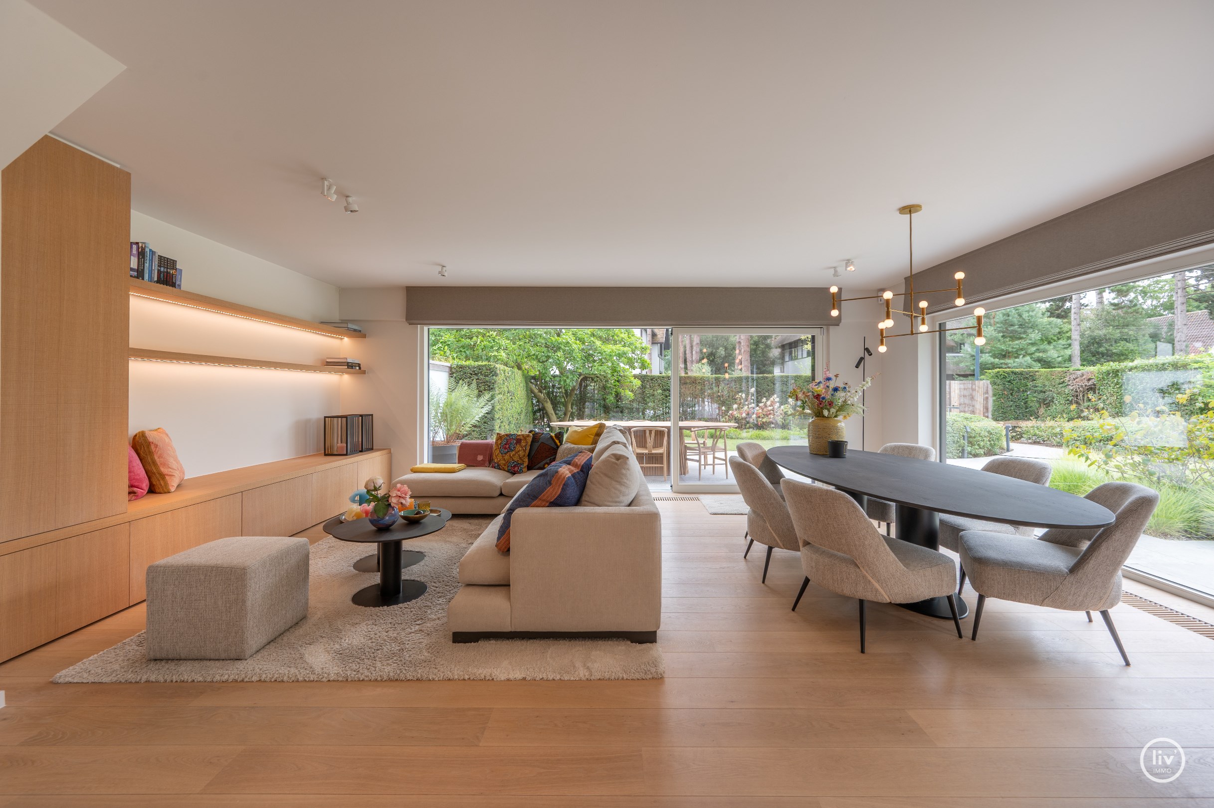 Magnifiek tuinappartement met zonovergoten tuin in het hart van het Zoute. 