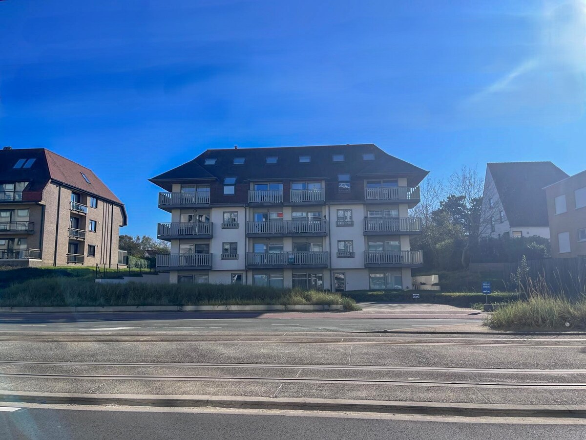 Duplex appartement met 3 slaapkamers en een autostaanplaats 