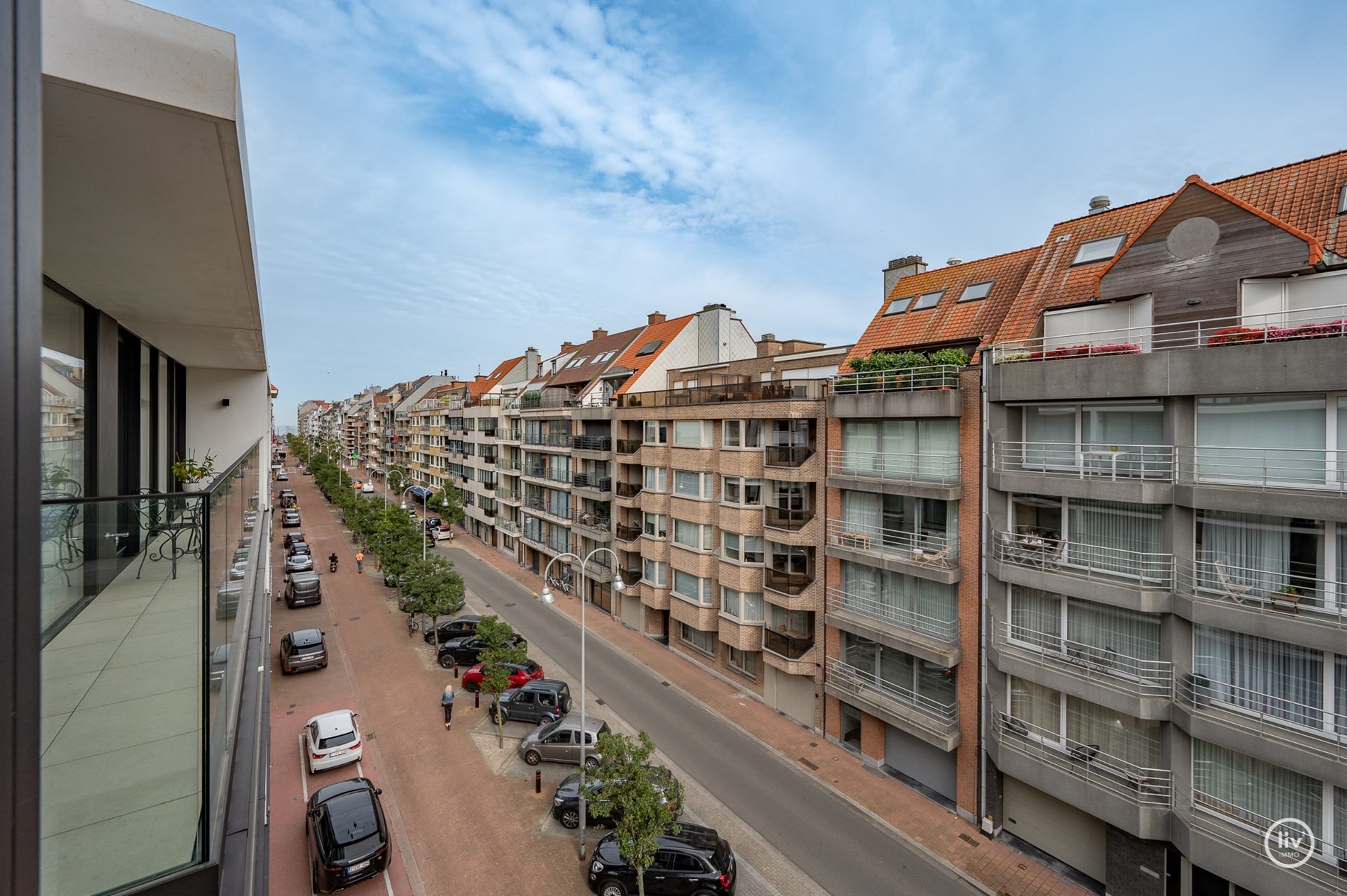 Bel appartement lumineux et agr&#233;able, id&#233;alement situ&#233; &#224; proximit&#233; de l&#39;avenue Lippens et de la digue de Knokke. 