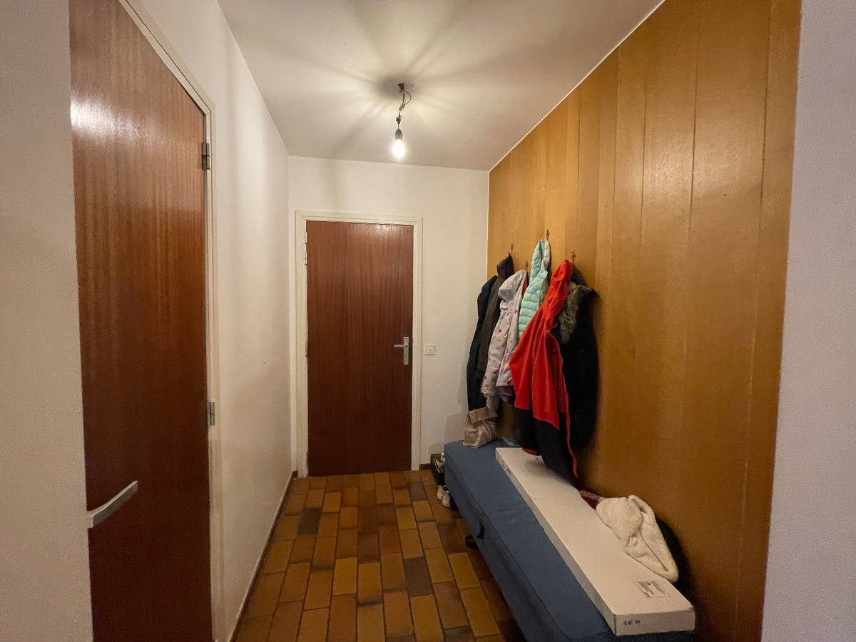 Appartement met twee slaapkamers en garage te Roeselare 