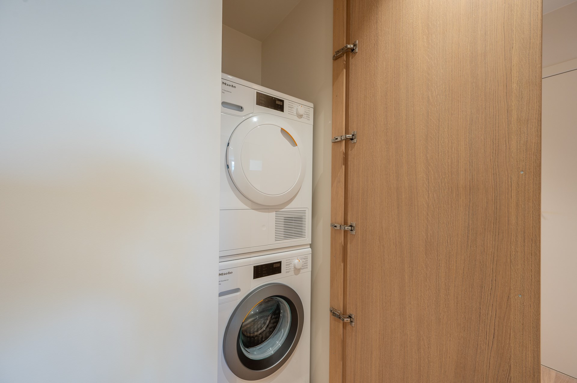 Luxueus gerenoveerd appartement met zeezicht in het Zoute. 