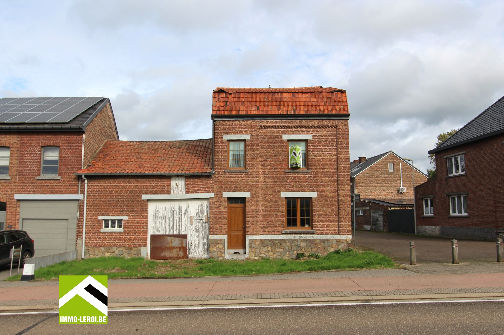 Projectgrond - Woning met diepe tuin, palend aan 3 straten 