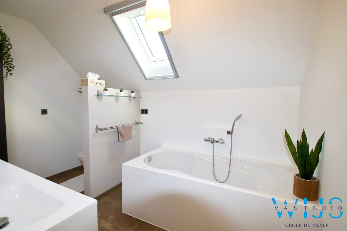 Enorm gezellig woonhuis op toplocatie in Assenede ! 