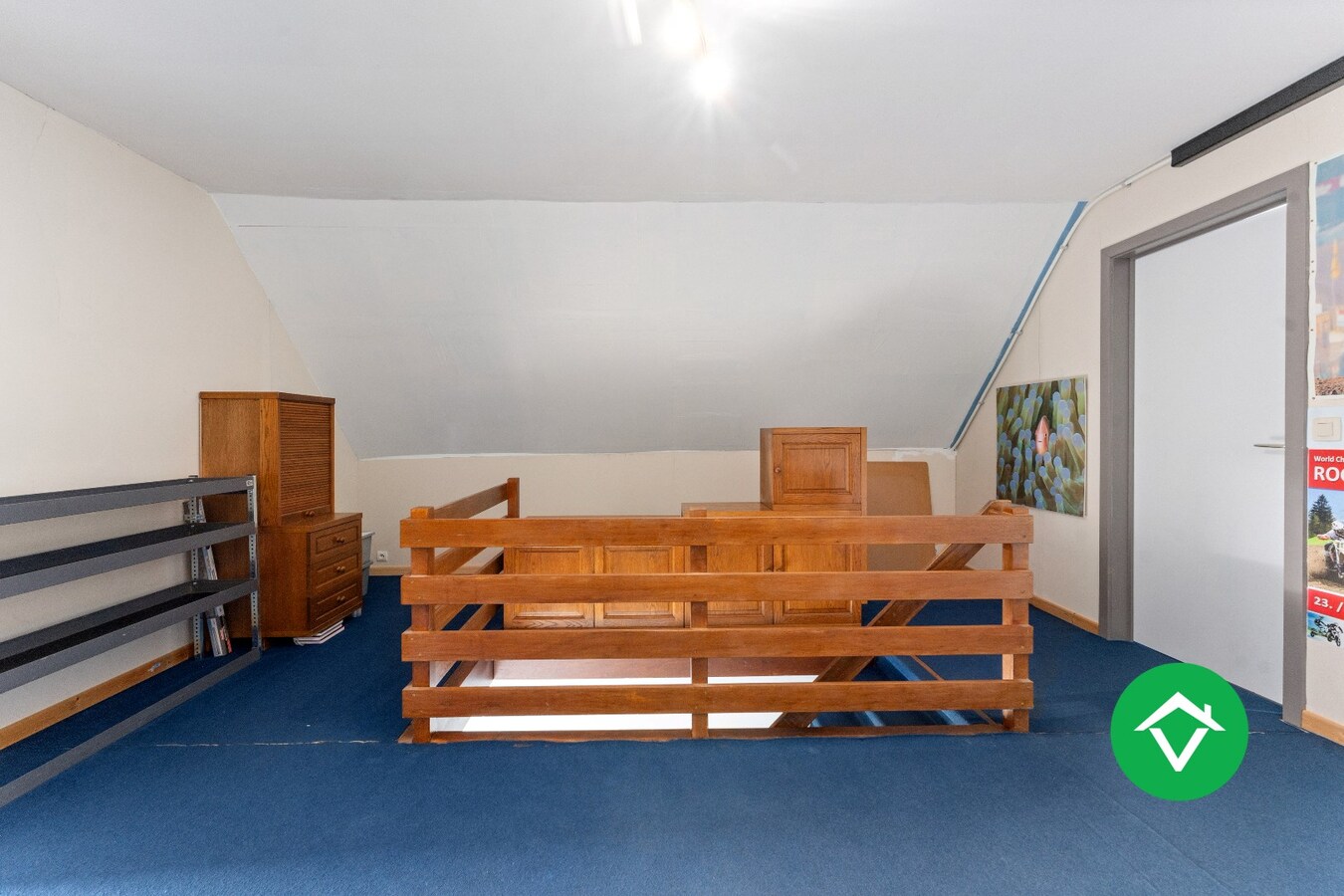 Landelijke woning met bijgebouw en zicht op de velden te koop in Vladslo 