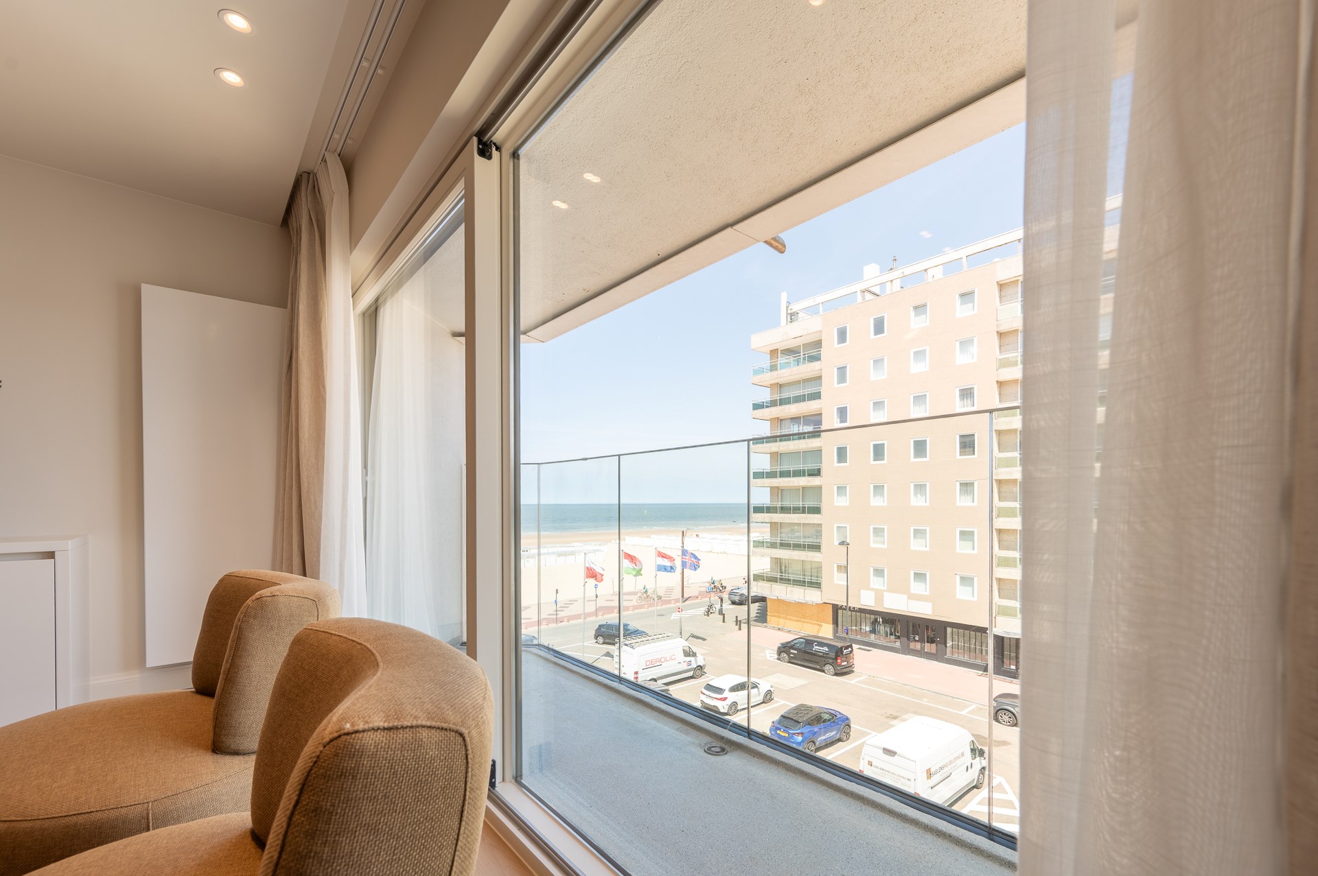Luxueus gerenoveerd appartement met zeezicht in het Zoute. 