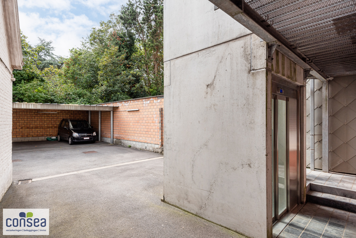 Modern, praktisch ingericht &#233;&#233;n-slaapkamer-appartement in centrum Aalter 